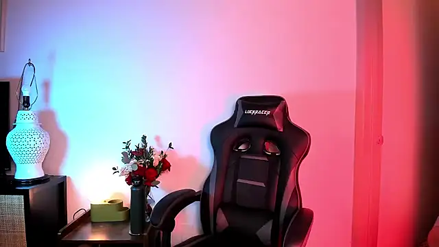 MelroseStrip online show from 02.19.26