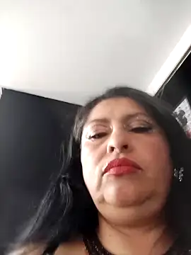 Snapshot of Keyla01_ chatting on 10.16.25 Keyla01 online show from 10.16.25