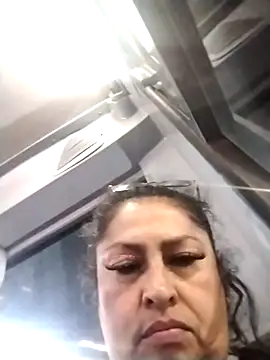 Snapshot of Keyla01_ chatting on 11.07.25 Keyla01 online show from 11.07.25