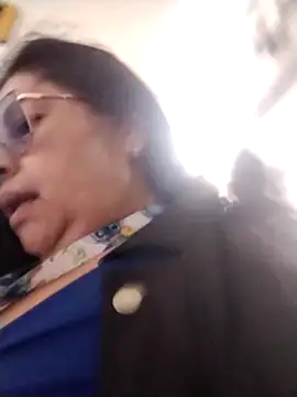 Snapshot of Keyla01_ chatting on 11.12.25 Keyla01 online show from 11.12.25