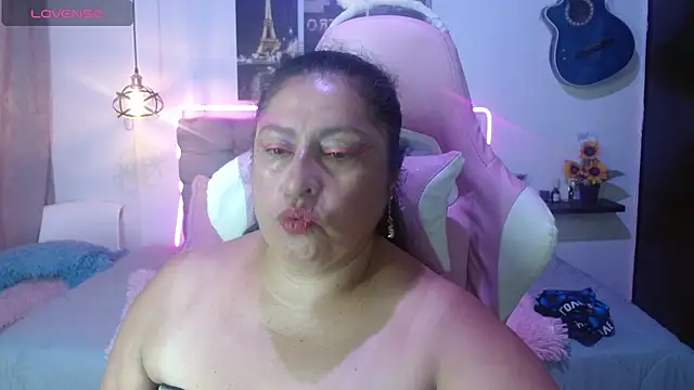 Keyla01  online show from 04.15.26