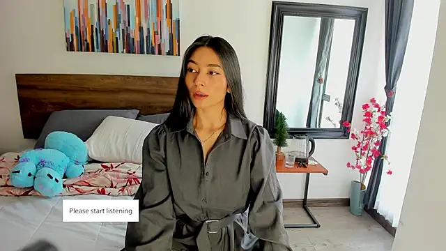 Snapshot of Ginebraa_Saenz chatting on 09.19.25 Ginebraa Saenz online show from 09.19.25