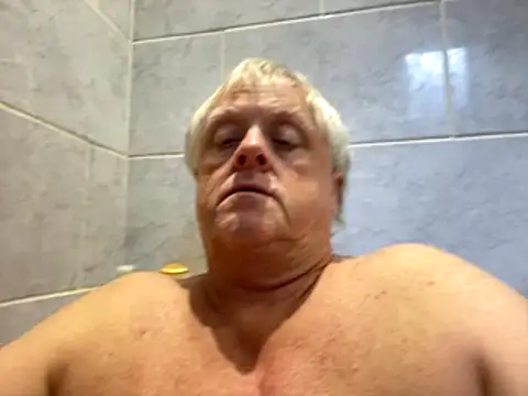 Snapshot of bigbadjon69 chatting on 10.25.25 bigbadjon69 online show from 10.25.25