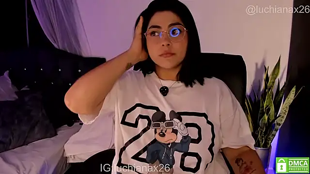 lucy26  online show from 06.04.26