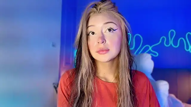 Snapshot of Sofly_s chatting on 06.03.26 Sofly s online show from 06.03.26
