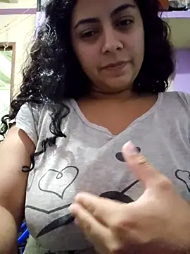 Snapshot of Mary_pinkish chatting on 10.30.25 Mary pinkish online show from 10.30.25