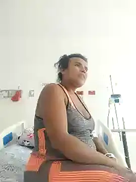 Snapshot of luciana_osorno chatting on 12.13.24 luciana osorno online show from 12.13.24