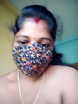 Snapshot of sweet_rasmalai chatting on 10.15.25 sweet rasmalai online show from 10.15.25