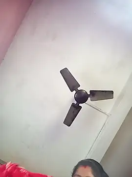 Snapshot of sweet_rasmalai chatting on 11.10.25 sweet rasmalai online show from 11.10.25