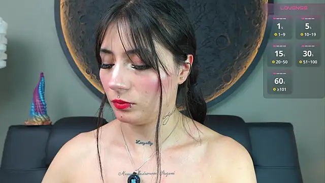 miss sharlotte18 online show from 11.07.25