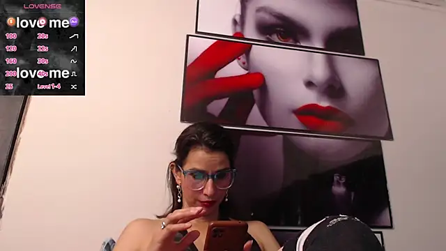 Eva-Williams online show from 01.28.25