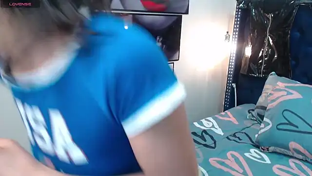 Eva-Williams online show from 02.28.25