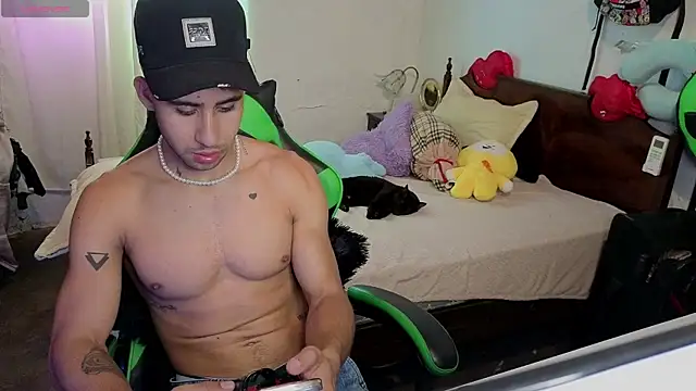 Snapshot of Daiki_Jack chatting on 09.30.25 Daiki Jack online show from 09.30.25