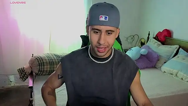 Snapshot of Daiki_Jack chatting on 10.01.25 Daiki Jack online show from 10.01.25