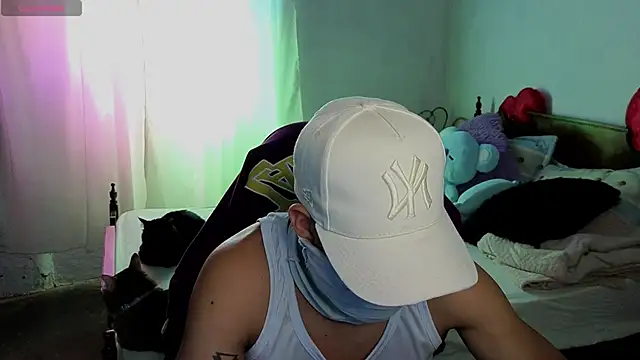 Snapshot of Daiki_Jack chatting on 10.04.25 Daiki Jack online show from 10.04.25