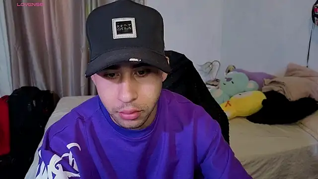 Snapshot of Daiki_Jack chatting on 10.25.25 Daiki Jack online show from 10.25.25