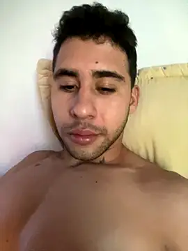 Snapshot of Daiki_Jack chatting on 11.02.25 Daiki Jack online show from 11.02.25