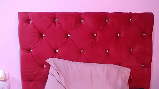 Evasummer1 online show from 11.22.25