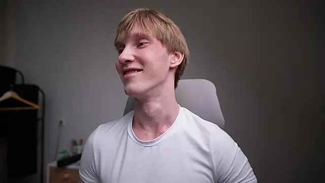 J Akira online show from 04.21.26