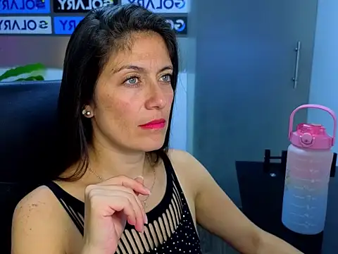 AnnyMilet  online show from 03.19.26