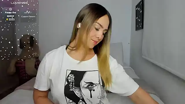 sophi mooreno online show from 02.06.26