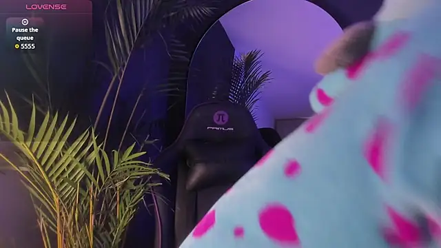 Snapshot of Lucas_eevans chatting on 10.23.25 Lucas eevans online show from 10.23.25