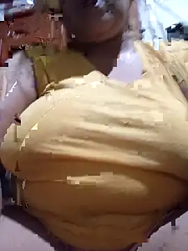 Snapshot of wet_babexxx chatting on 11.07.25 wet babexxx online show from 11.07.25