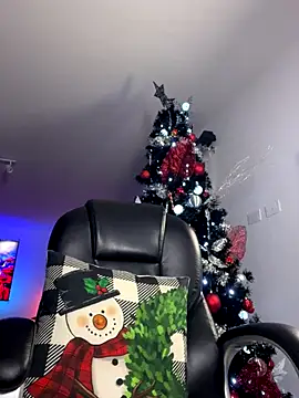 Frank Farrell online show from 12.23.25