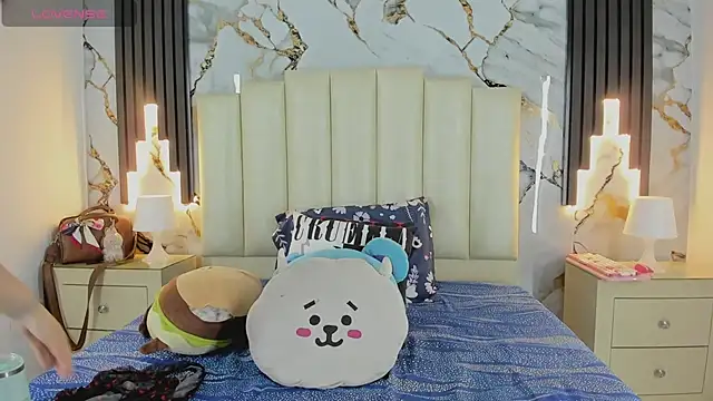 mollieblue69 online show from 03.16.25