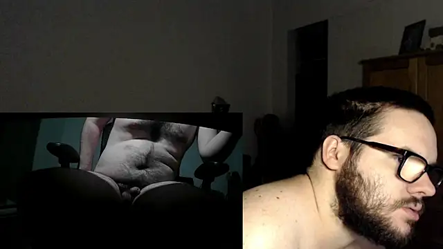 Snapshot of fck_boy123 chatting on 02.10.25 fck boy123 online show from 02.10.25