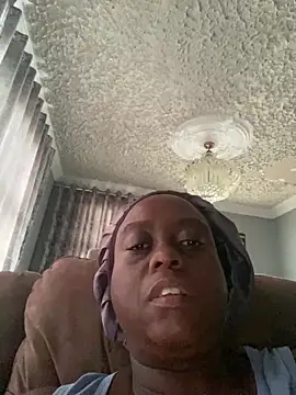 Snapshot of Biggblackboobs chatting on 03.13.25 Biggblackboobs online show from 03.13.25