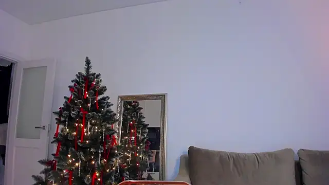 Kossie  online show from 12.25.24