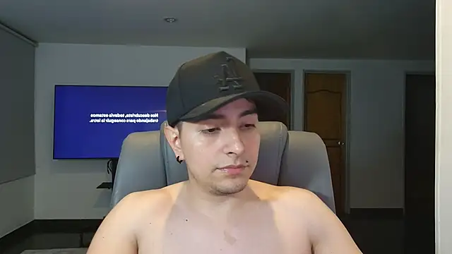 Jhoan saenz online show from 11.14.25