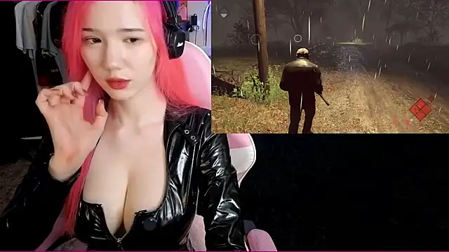 Snapshot of Maya_Viola chatting on 11.08.25 Maya Viola online show from 11.08.25