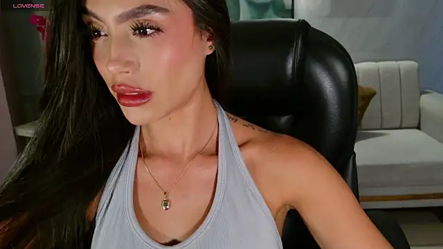 JadeEvansX online show from 07.06.26