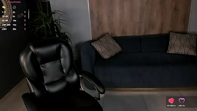 MaryLewis  online show from 01.06.26