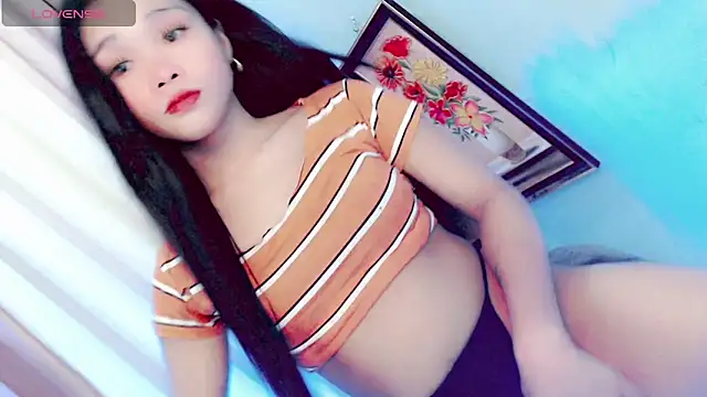 amomentoflust69 online show from 05.31.26