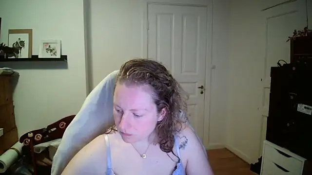 Girlnina-1995 online show from 02.23.26