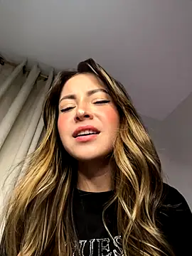 abby1nicolette online show from 11.15.25