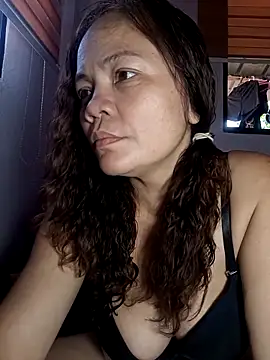 hotbabes163 online show from 04.16.26