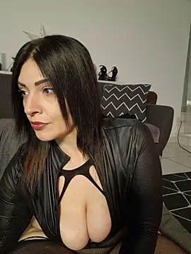 AryaSummersReal online show from 05.11.26