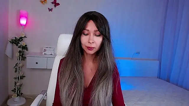 Snapshot of wendifoste chatting on 10.16.25 wendifoste online show from 10.16.25