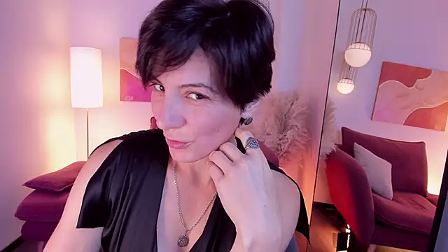 LorenDaze online show from 10.01.25