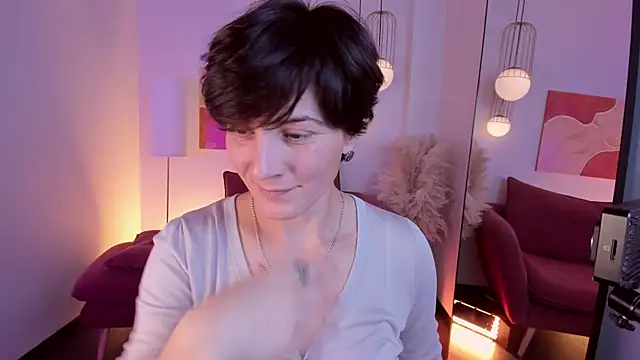 LorenDaze online show from 10.10.25