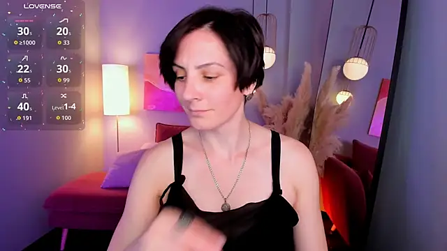 LorenDaze online show from 07.10.26