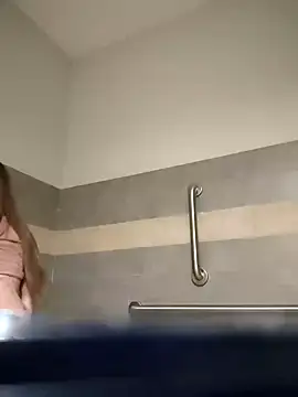 Snapshot of eatmeplease44 chatting on 01.02.25 eatmeplease44 online show from 01.02.25