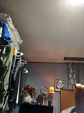 Snapshot of eatmeplease44 chatting on 01.24.25 eatmeplease44 online show from 01.24.25