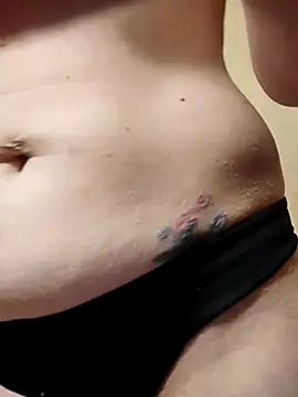 Snapshot of eatmeplease44 chatting on 02.15.25 eatmeplease44 online show from 02.15.25