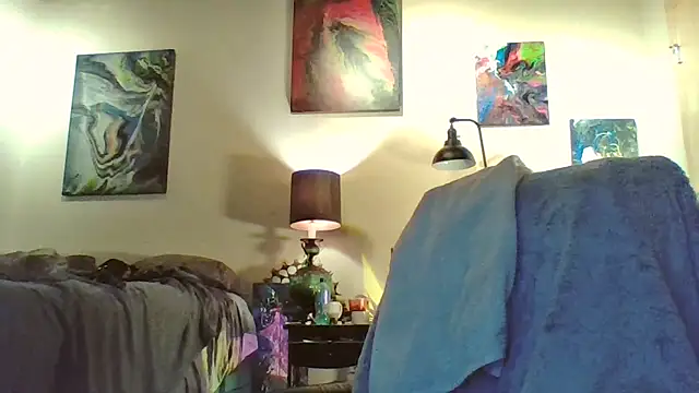 Snapshot of eatmeplease44 chatting on 10.21.25 eatmeplease44 online show from 10.21.25