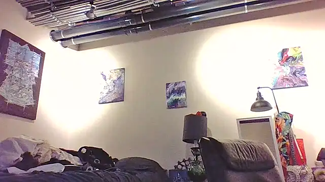 eatmeplease44 online show from 11.24.25